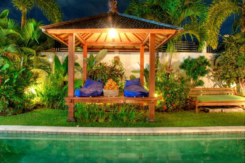 Coco Poco Villa Seminyak Quarto foto