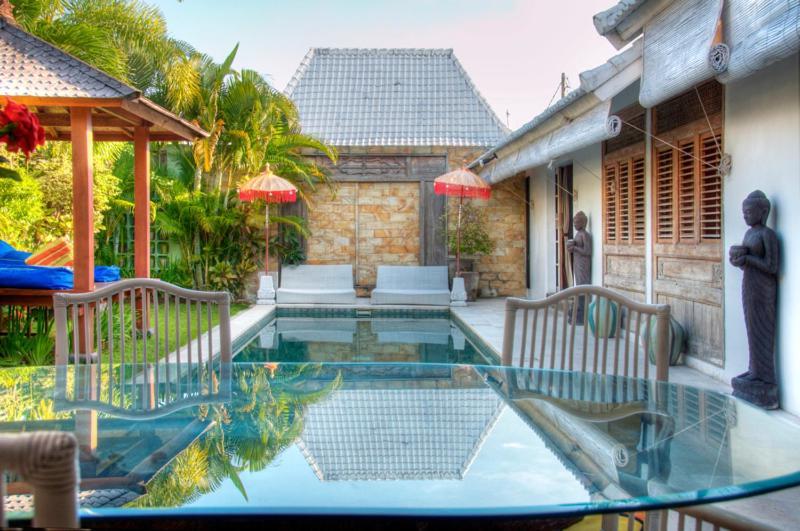 Coco Poco Villa Seminyak Quarto foto